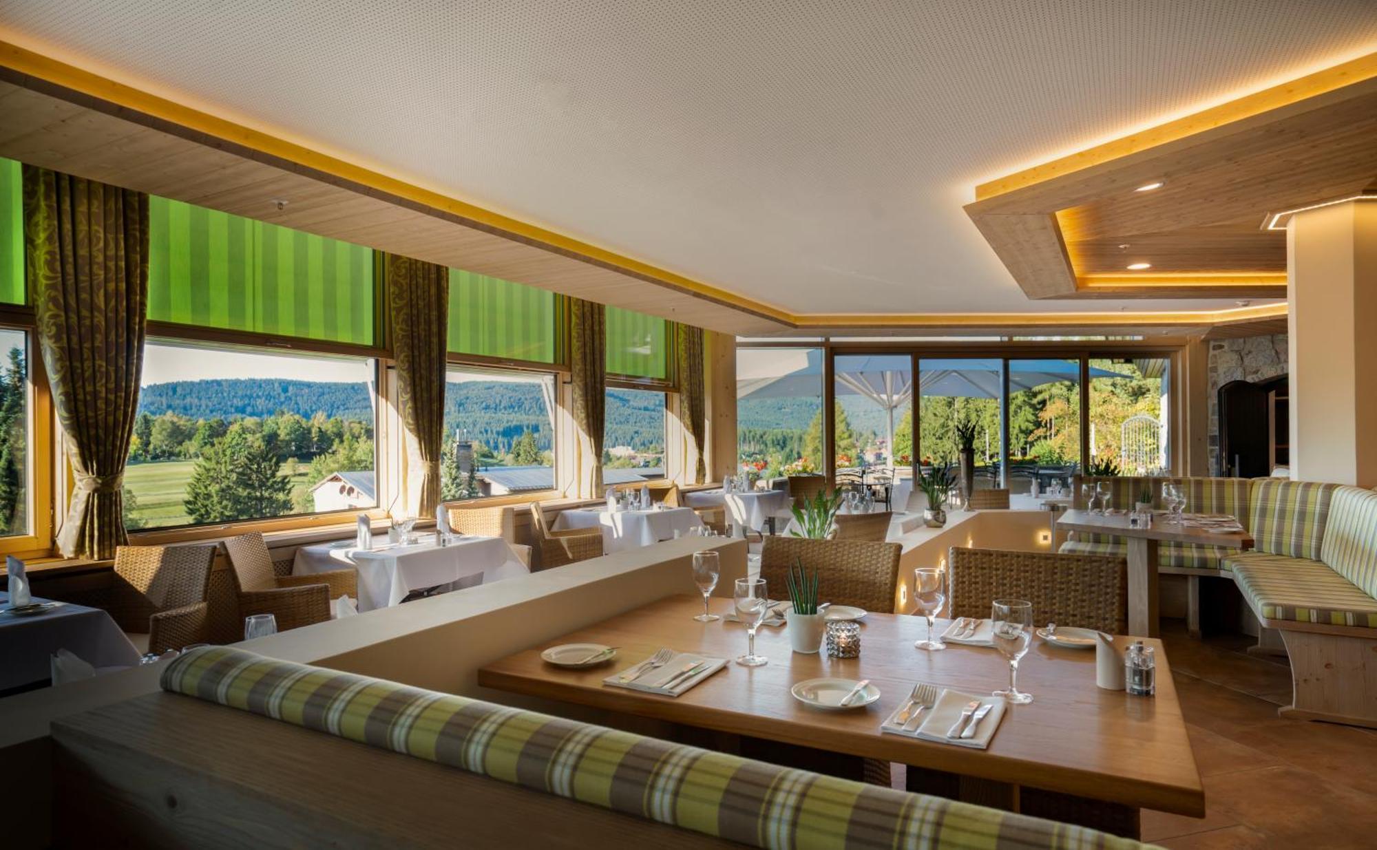 Hotel Vier Jahreszeiten Am Шлухзее Екстериор снимка